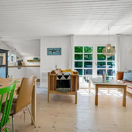 Holiday home Dorethea - From The Sea In Ne Jutland By Interhome *